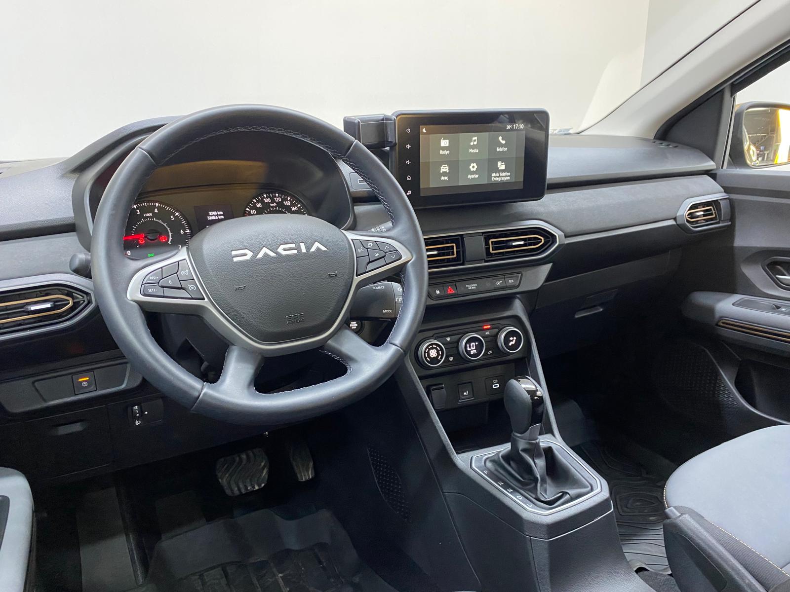 DACIA SANDERO 22